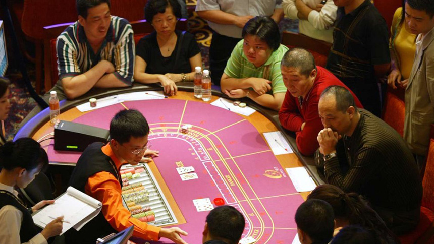 Gambling in Macau (1)